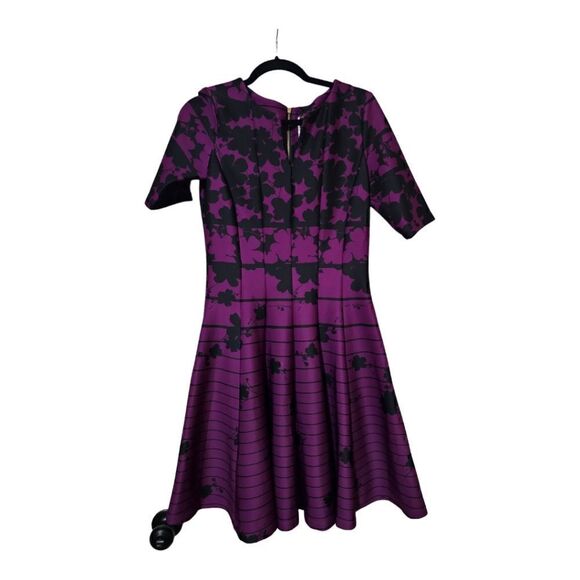 JULIAN TAYLOR Fit & Flare V-Neck Floral Scuba Dress - Size 8 - Picture 1 of 10